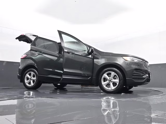 2024 Green Metallic Ford Edge SE AWD SUV