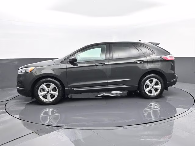 2024 Green Metallic Ford Edge SE AWD SUV
