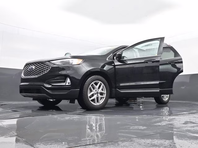 2024 Black Metallic Ford Edge SEL AWD SUV