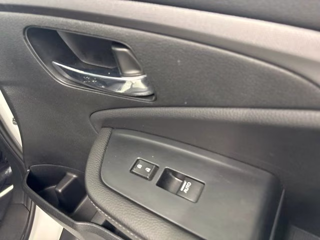 2023 Platinum White Pearl Honda Ridgeline RTL AWD Truck