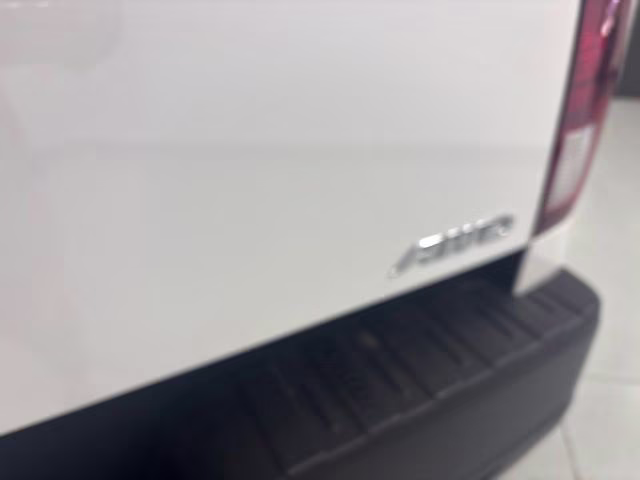 2023 Platinum White Pearl Honda Ridgeline RTL AWD Truck