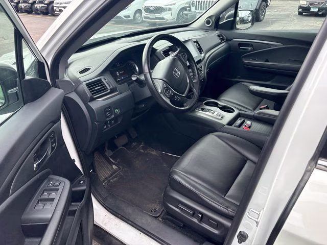 2023 Platinum White Pearl Honda Ridgeline RTL AWD Truck