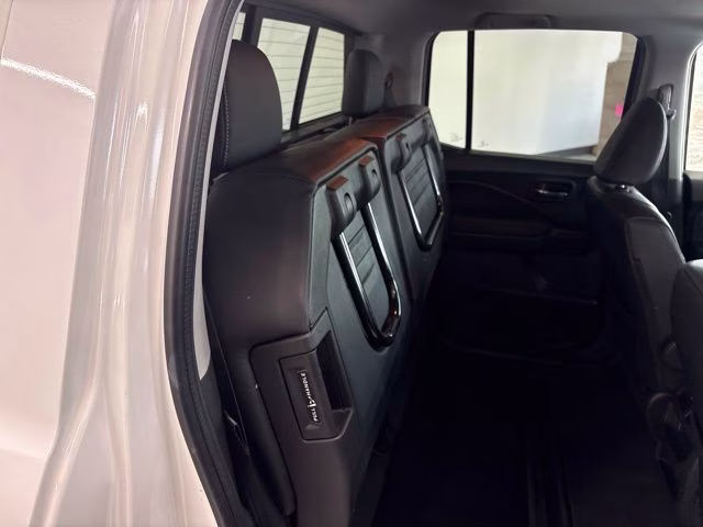 2023 Platinum White Pearl Honda Ridgeline RTL AWD Truck