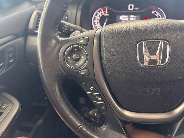 2023 Platinum White Pearl Honda Ridgeline RTL AWD Truck