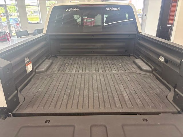 2023 Platinum White Pearl Honda Ridgeline RTL AWD Truck