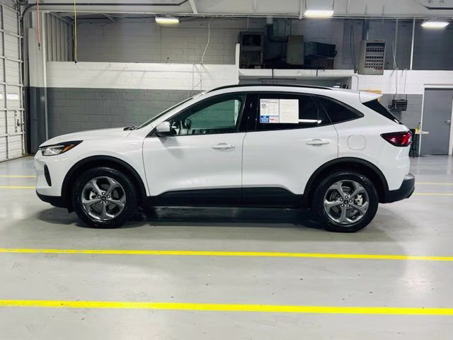 2025 Silver Metallic Ford Escape ST-Line Select AWD SUV