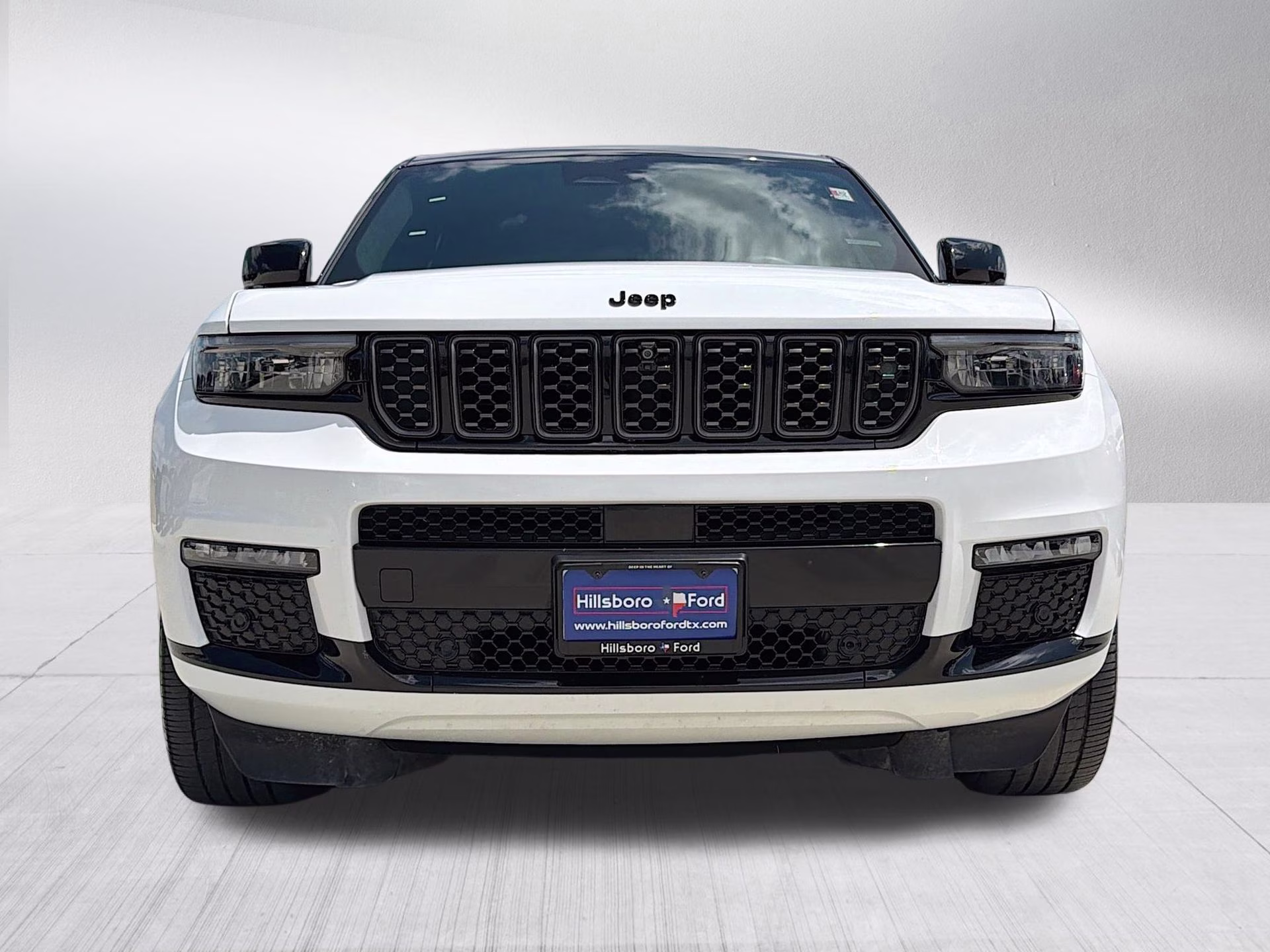 2023 Bright White Clearcoat Jeep Grand Cherokee L Summit 4X4 SUV