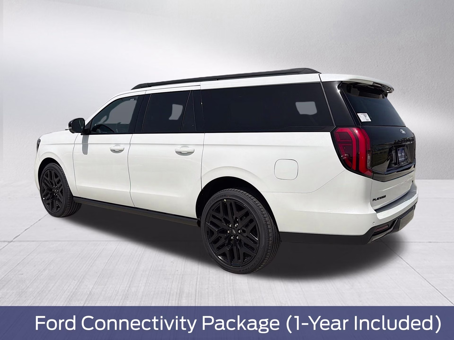 2027 Star White Metallic Tri-Coat Ford Expedition Max Platinum 4X4 SUV