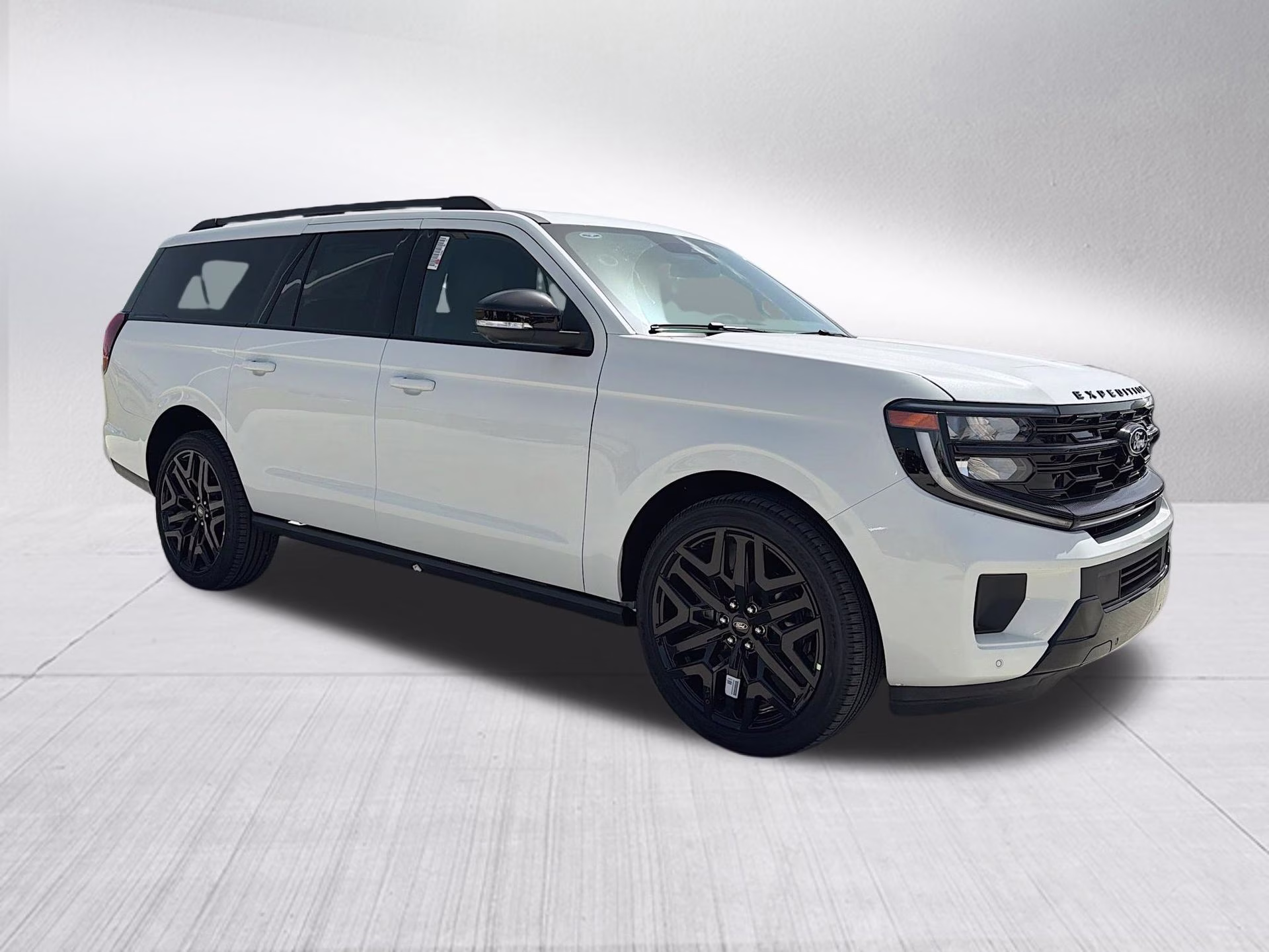 2027 Star White Metallic Tri-Coat Ford Expedition Max Platinum 4X4 SUV