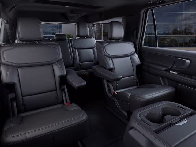 2027 White Ford Expedition Max Platinum 4X4 SUV