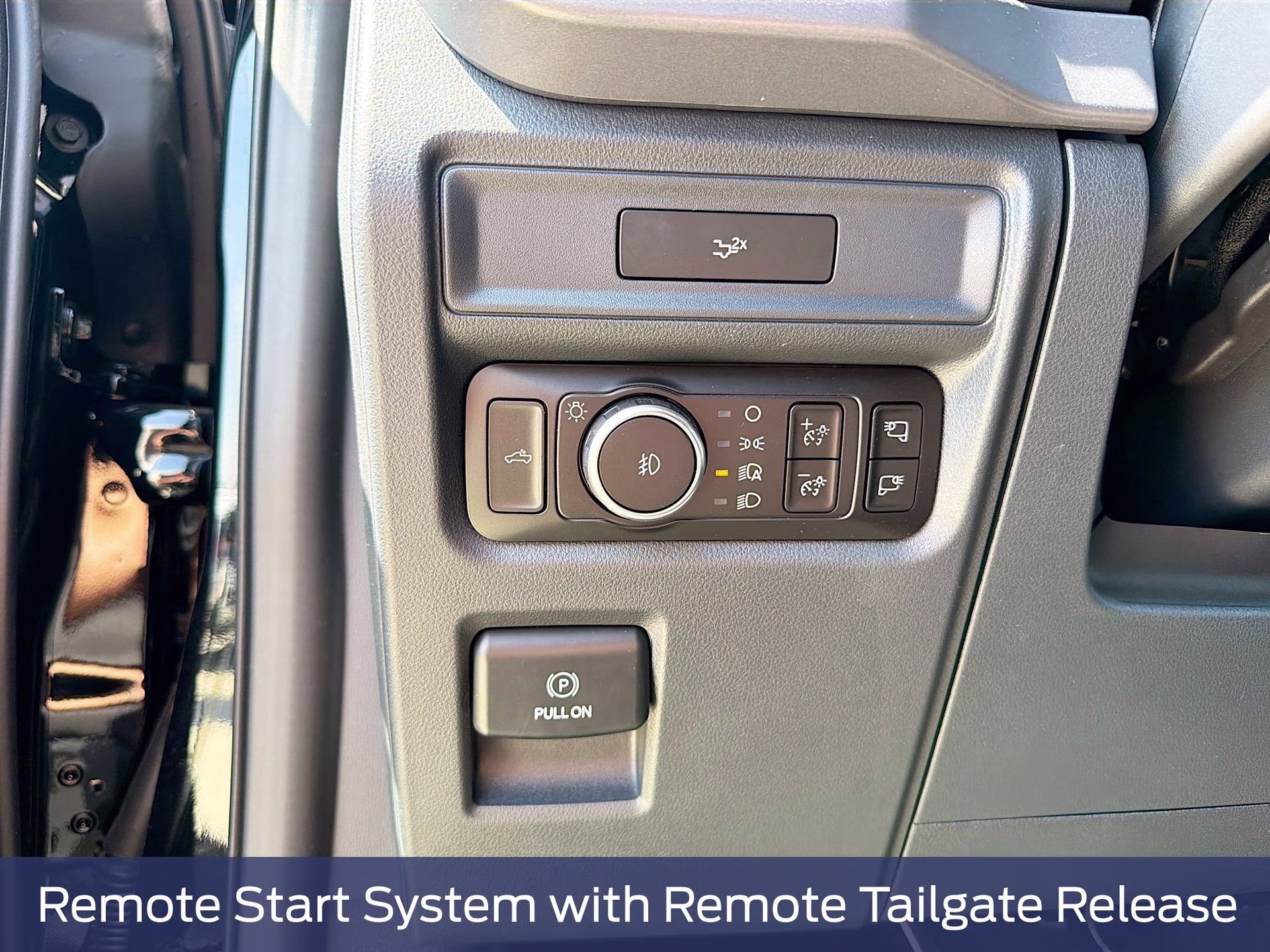 2026 Agate Black Metallic Ford F-150 XLT 4X4 Truck