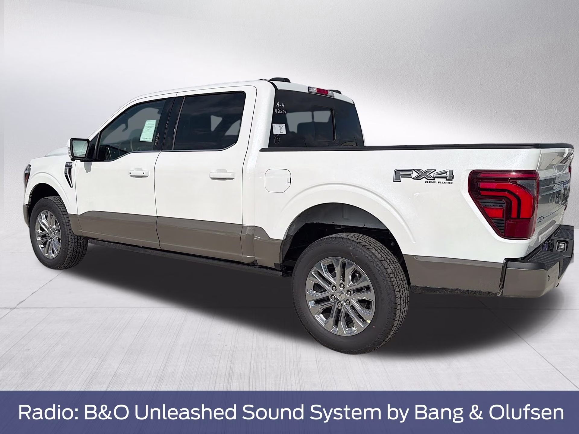 2026 Star White Metallic Tri-Coat Ford F-150 King Ranch 4X4 Truck
