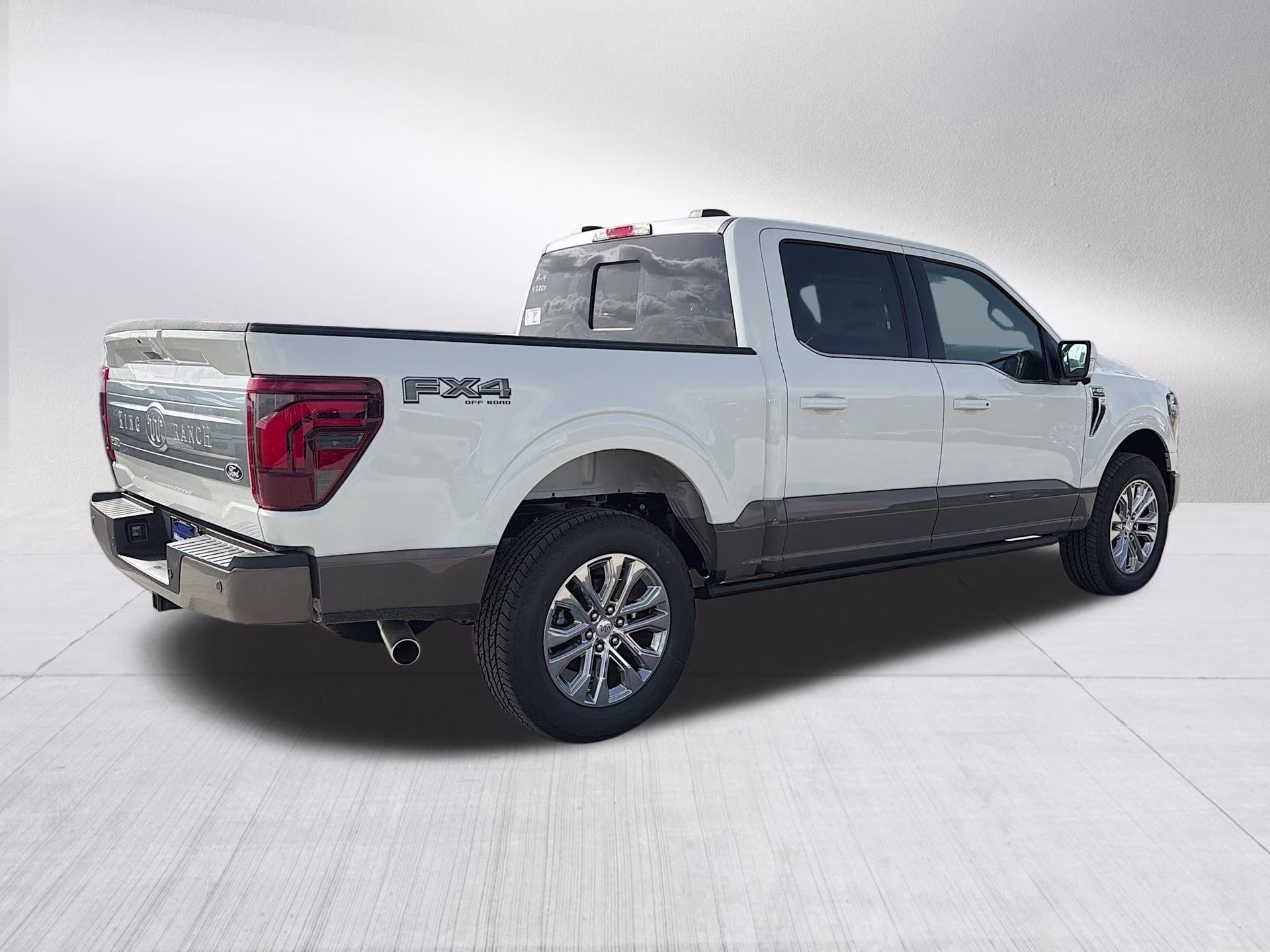 2026 Star White Metallic Tri-Coat Ford F-150 King Ranch 4X4 Truck