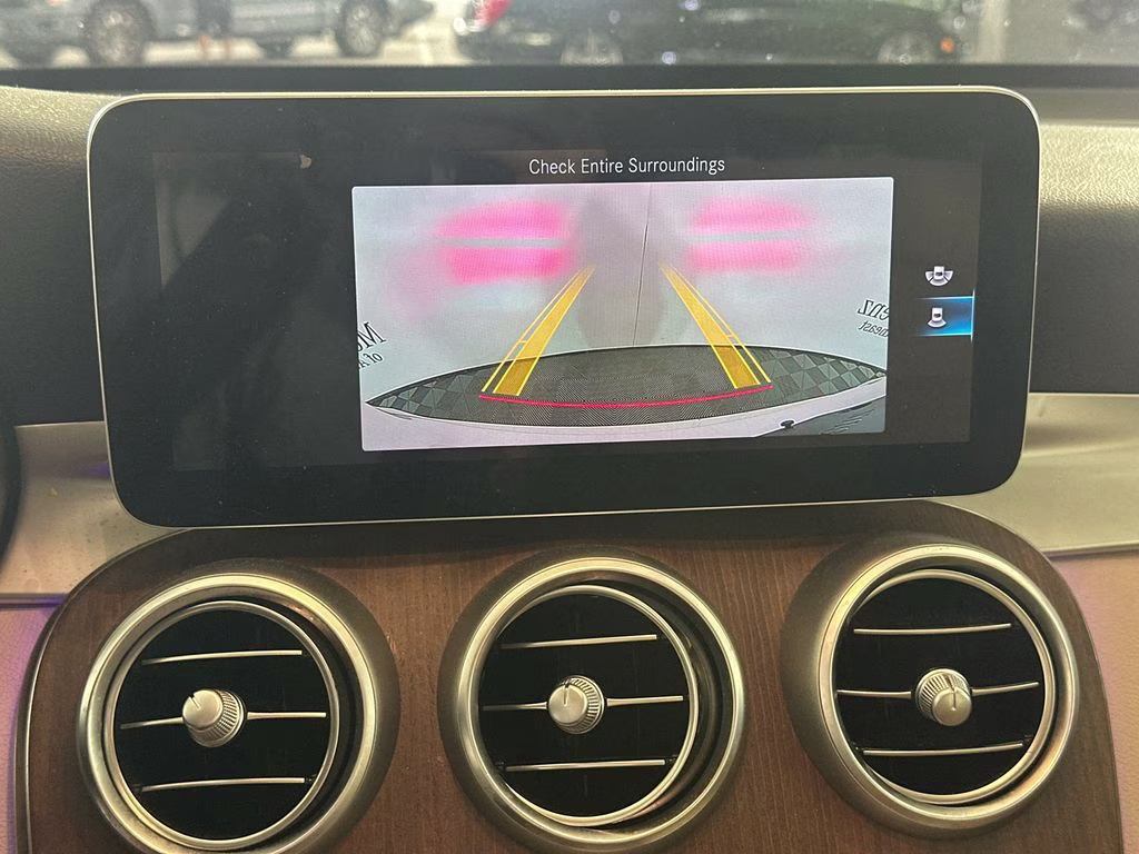 2020 Polar White Mercedes-Benz GLC GLC 300 RWD SUV