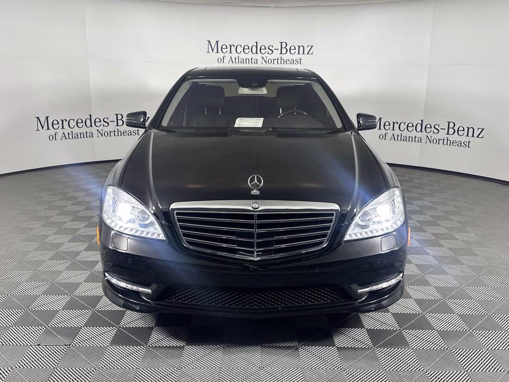 2013 Black Mercedes-Benz S-Class S 550 RWD Sedan