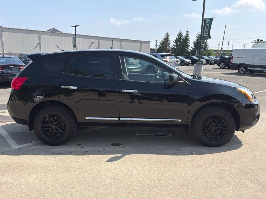 2012 Super Black Metallic Nissan Rogue S AWD SUV