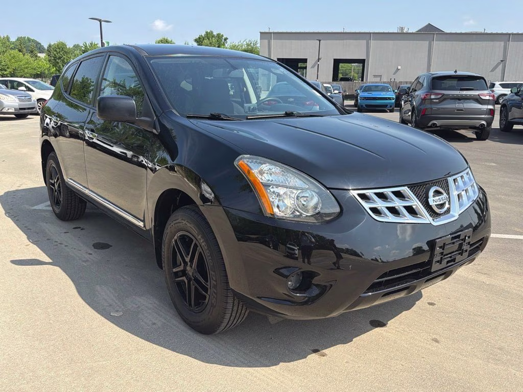 2012 Super Black Metallic Nissan Rogue S AWD SUV