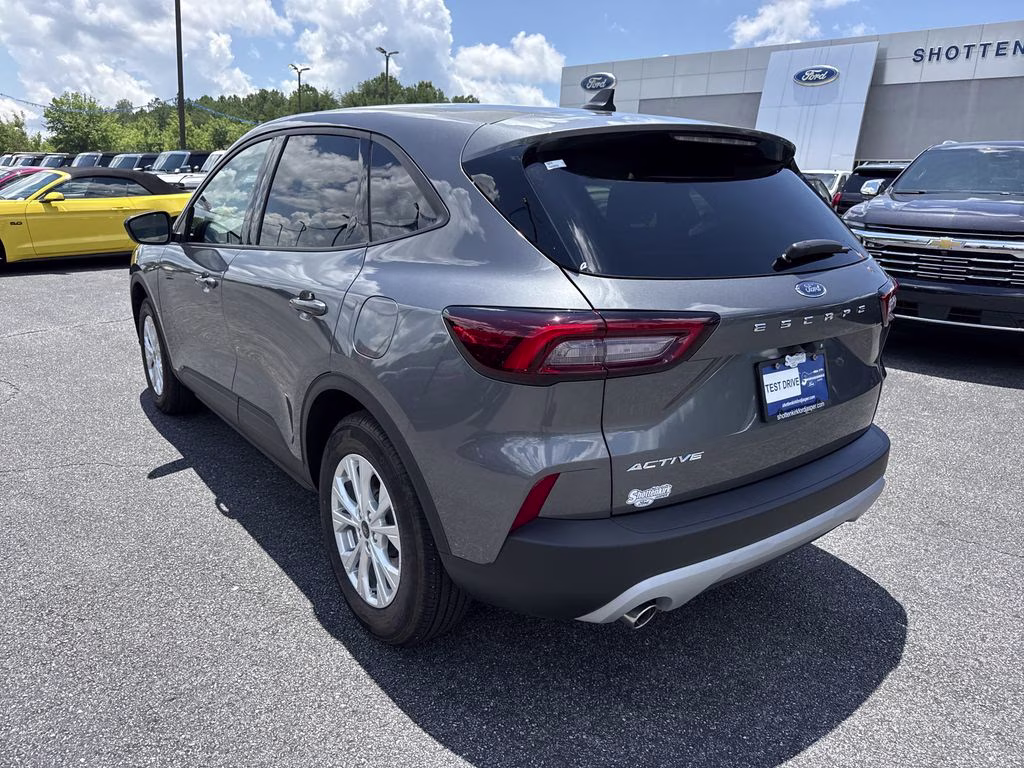2026 Carbonized Gray Metallic Ford Escape Active FWD SUV