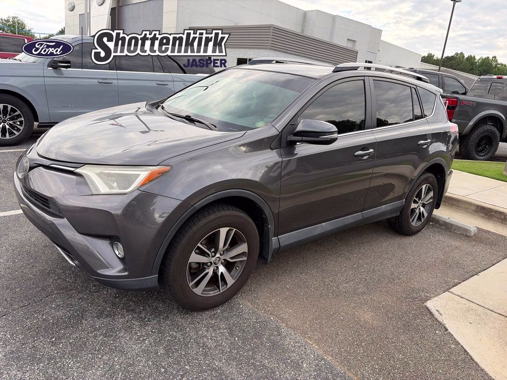 2017 Magnetic Gray Metallic Toyota RAV4 XLE FWD SUV