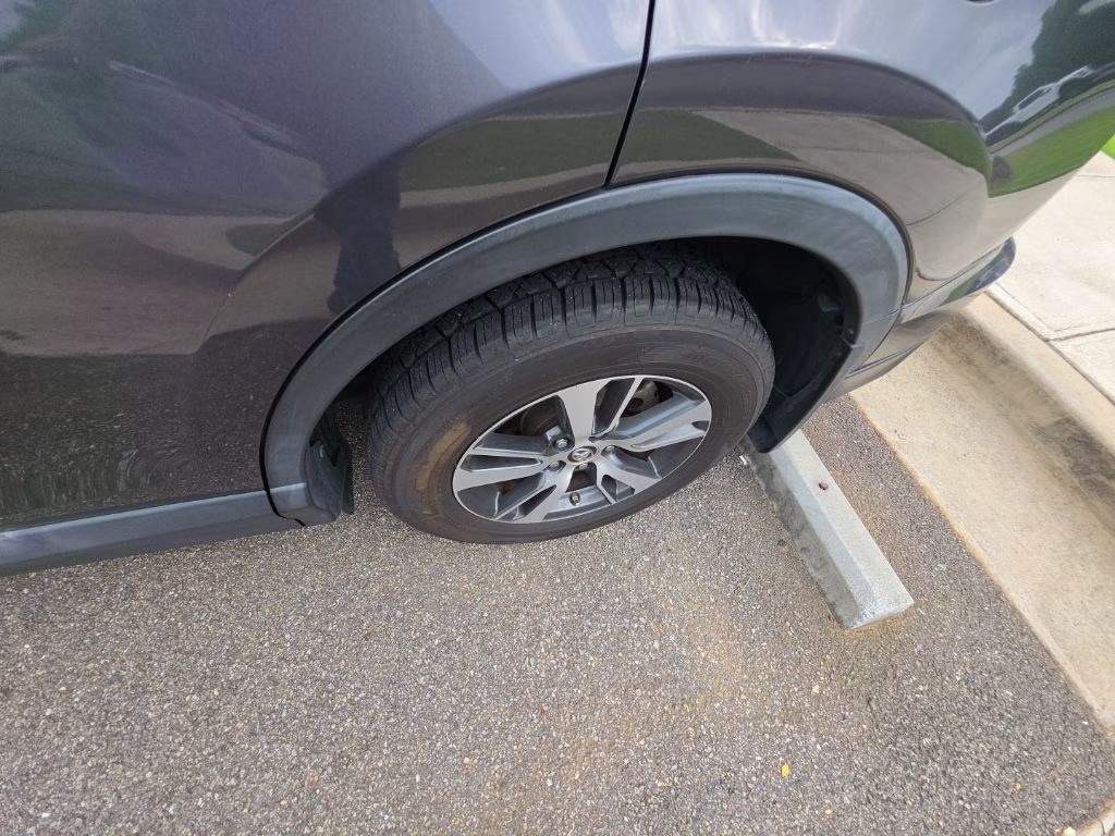 2017 Magnetic Gray Metallic Toyota RAV4 XLE FWD SUV