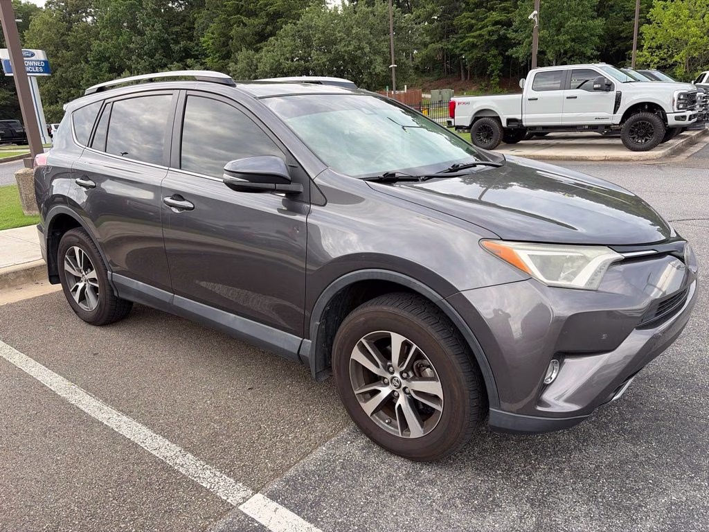 2017 Magnetic Gray Metallic Toyota RAV4 XLE FWD SUV