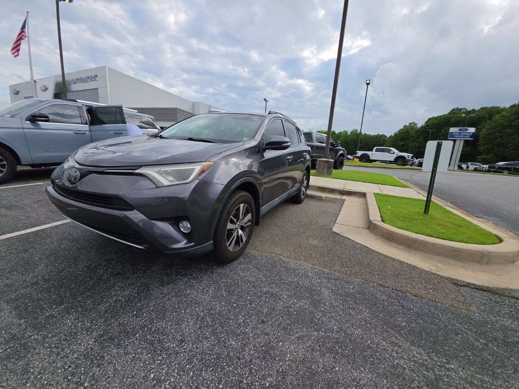 2017 Magnetic Gray Metallic Toyota RAV4 XLE FWD SUV