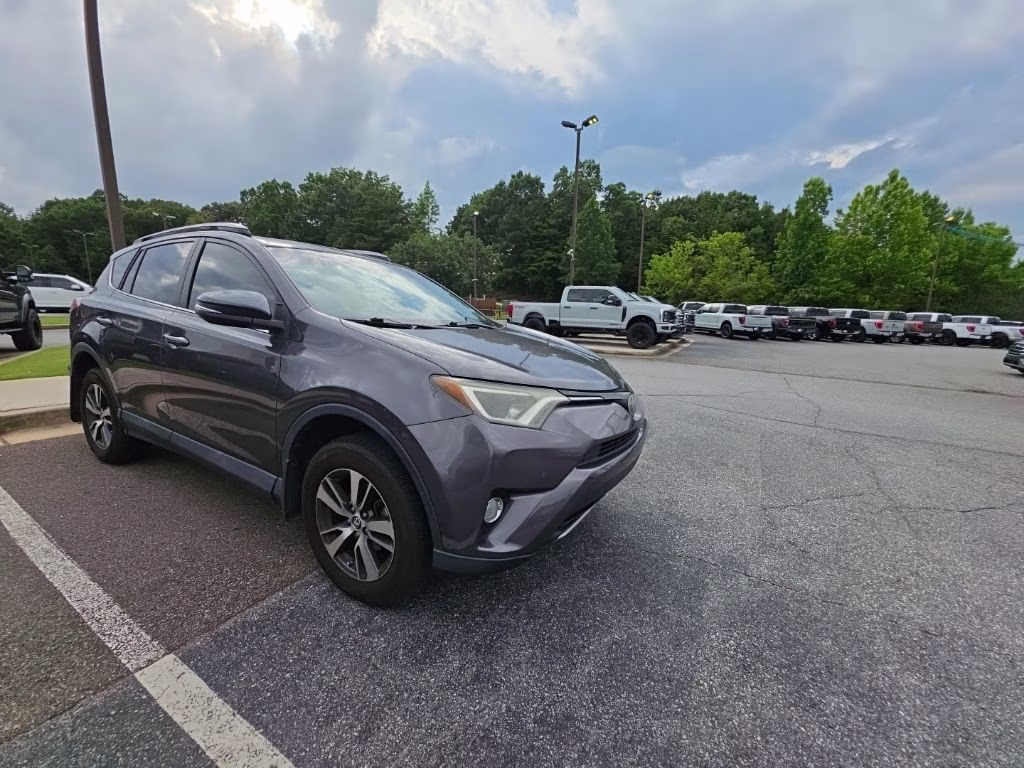 2017 Magnetic Gray Metallic Toyota RAV4 XLE FWD SUV