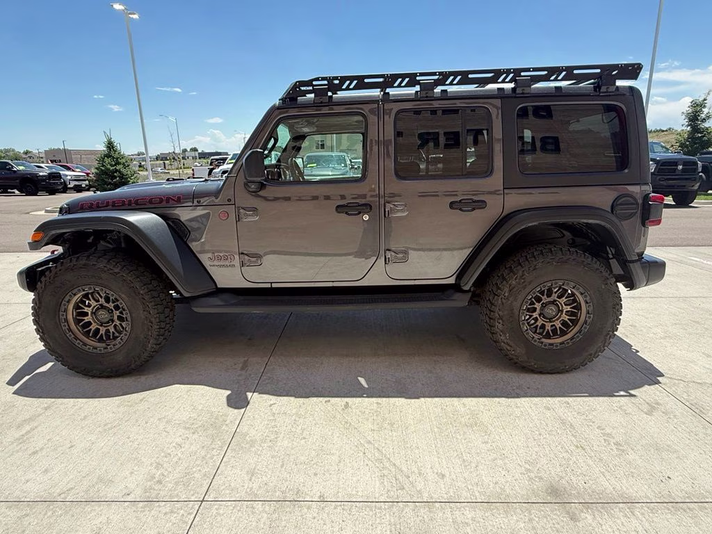2018 Granite Crystal Metallic Clearcoat Jeep Wrangler Unlimited Rubicon 4X4 SUV