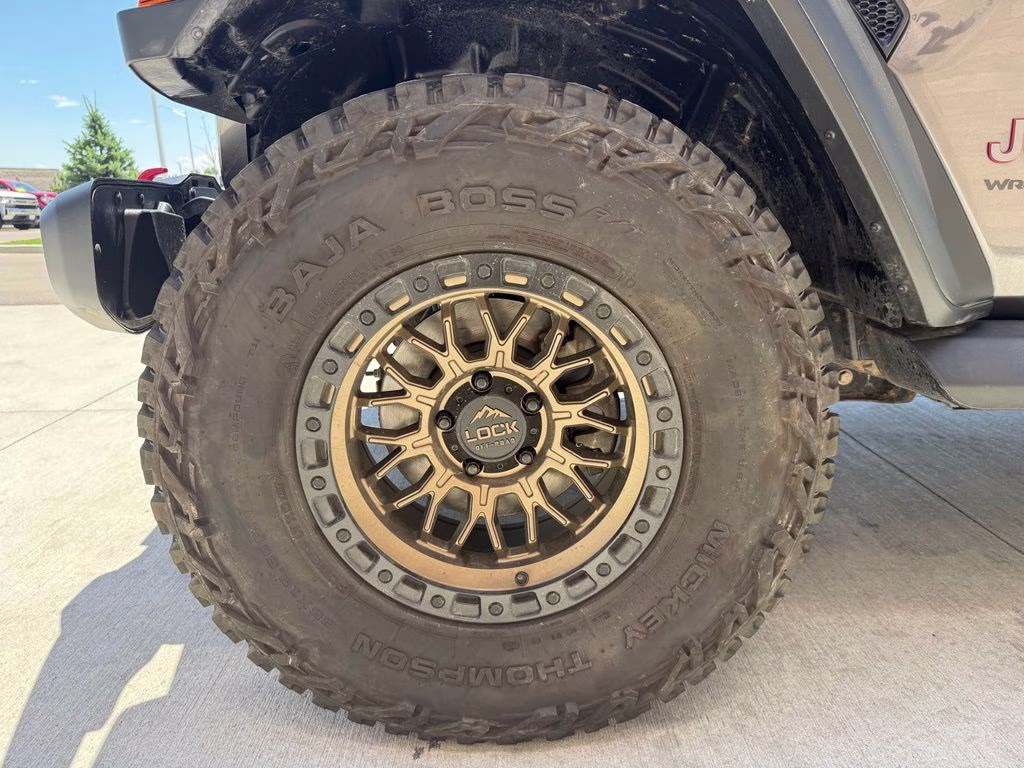 2018 Granite Crystal Metallic Clearcoat Jeep Wrangler Unlimited Rubicon 4X4 SUV