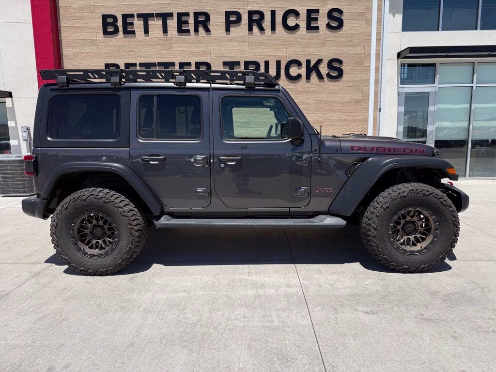 2018 Granite Crystal Metallic Clearcoat Jeep Wrangler Unlimited Rubicon 4X4 SUV