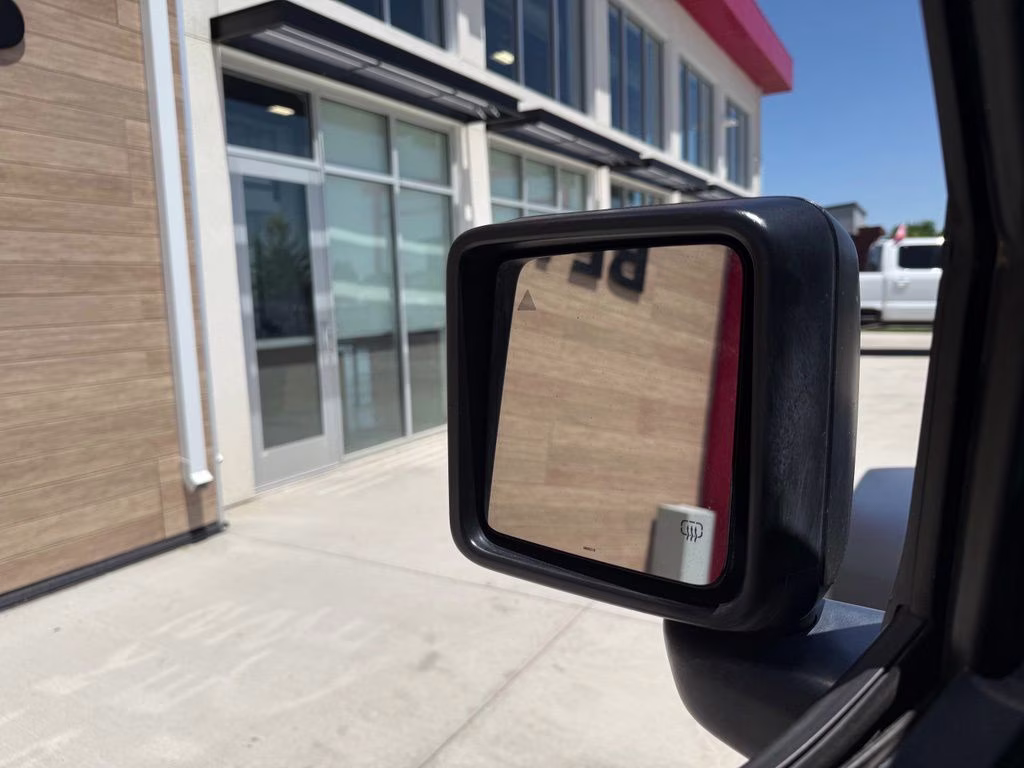 2018 Granite Crystal Metallic Clearcoat Jeep Wrangler Unlimited Rubicon 4X4 SUV
