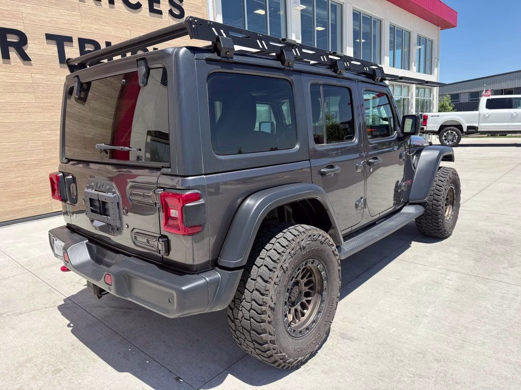 2018 Granite Crystal Metallic Clearcoat Jeep Wrangler Unlimited Rubicon 4X4 SUV