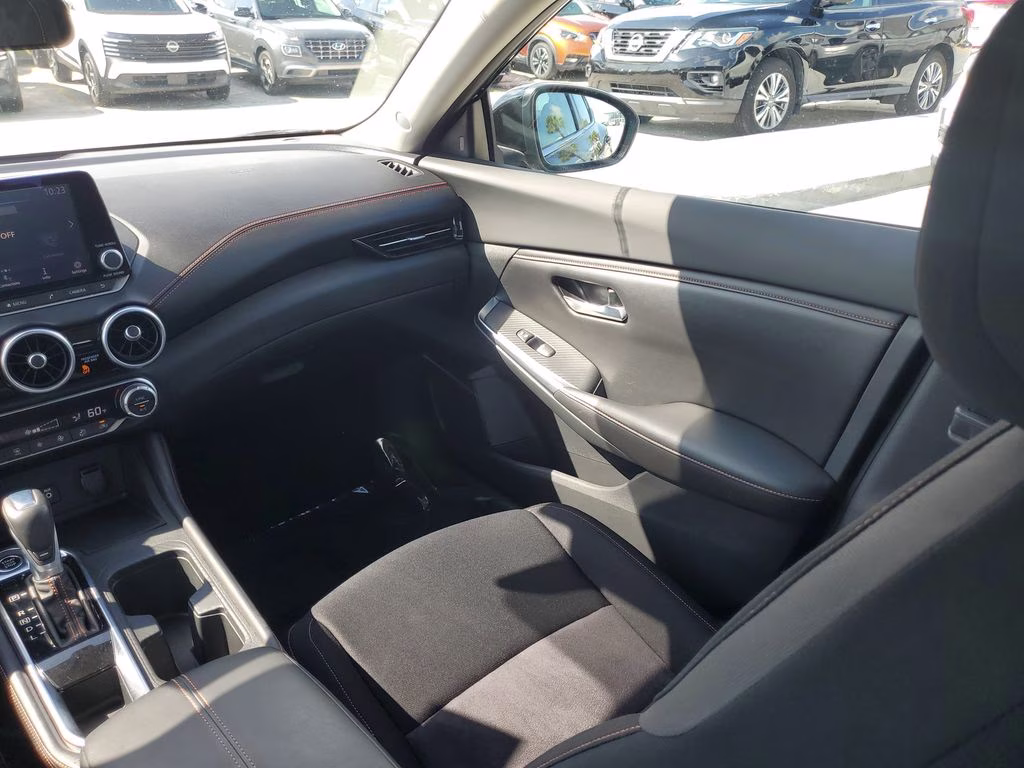 2021 Super Black Nissan Sentra SR FWD Sedan