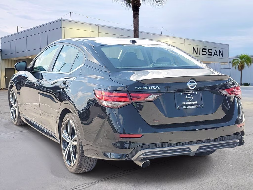 2021 Super Black Nissan Sentra SR FWD Sedan