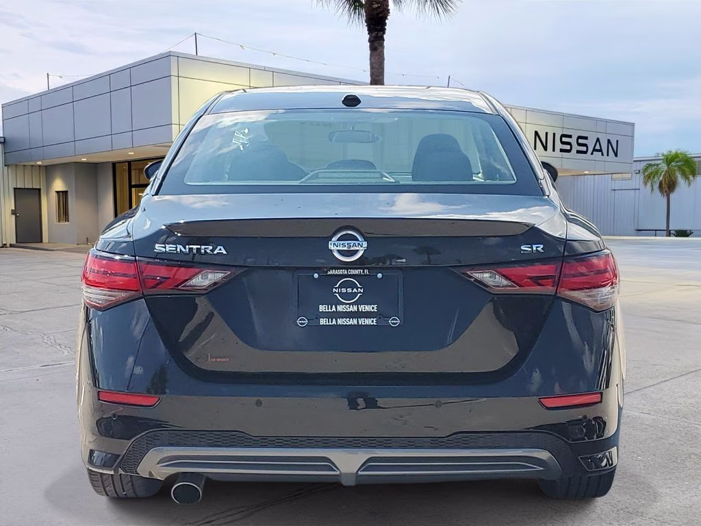 2021 Super Black Nissan Sentra SR FWD Sedan