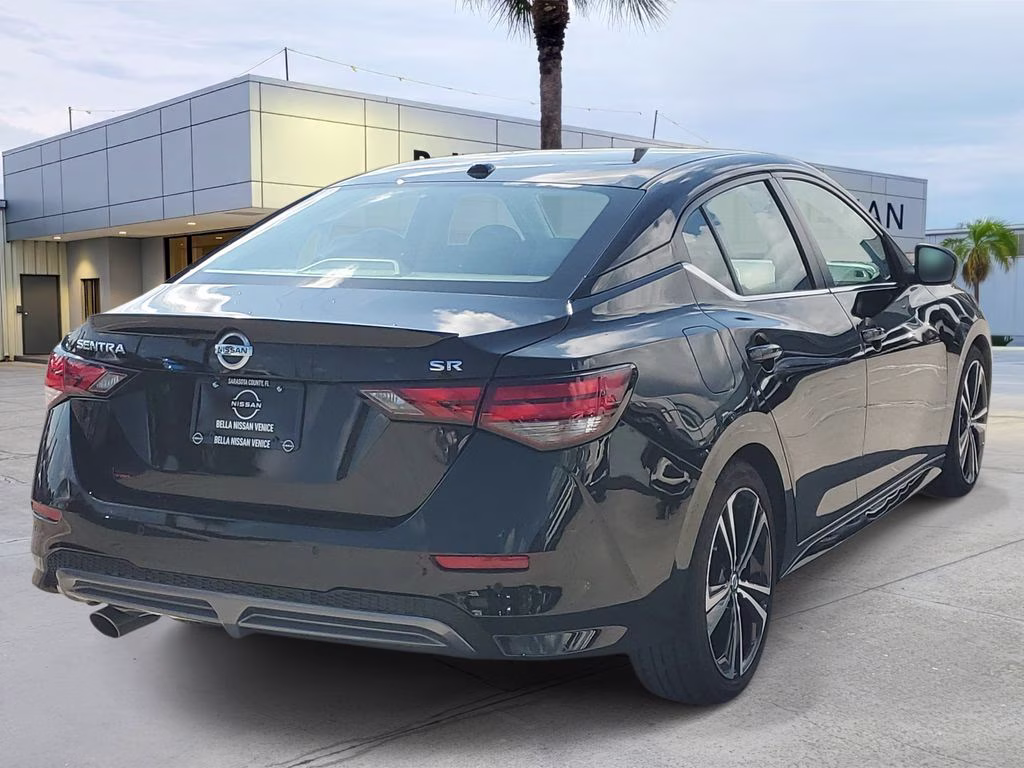 2021 Super Black Nissan Sentra SR FWD Sedan