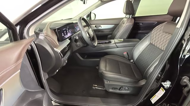 2025 Super Black Nissan Murano Platinum AWD SUV