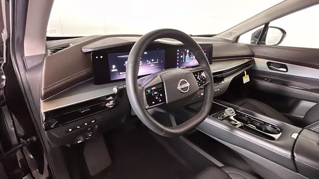 2025 Super Black Nissan Murano Platinum AWD SUV