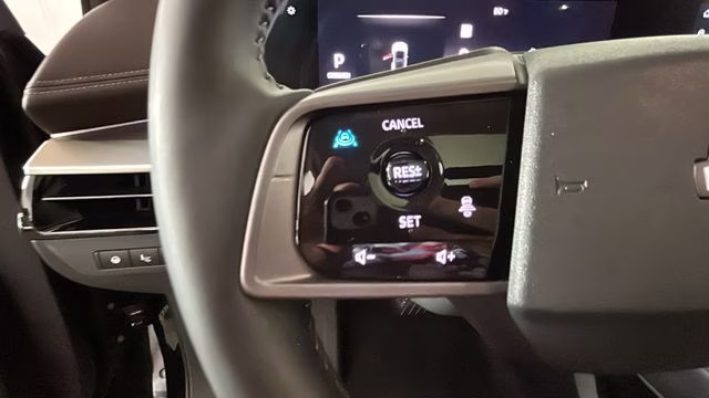 2025 Super Black Nissan Murano Platinum AWD SUV