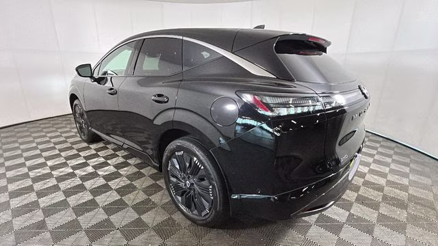 2025 Super Black Nissan Murano Platinum AWD SUV