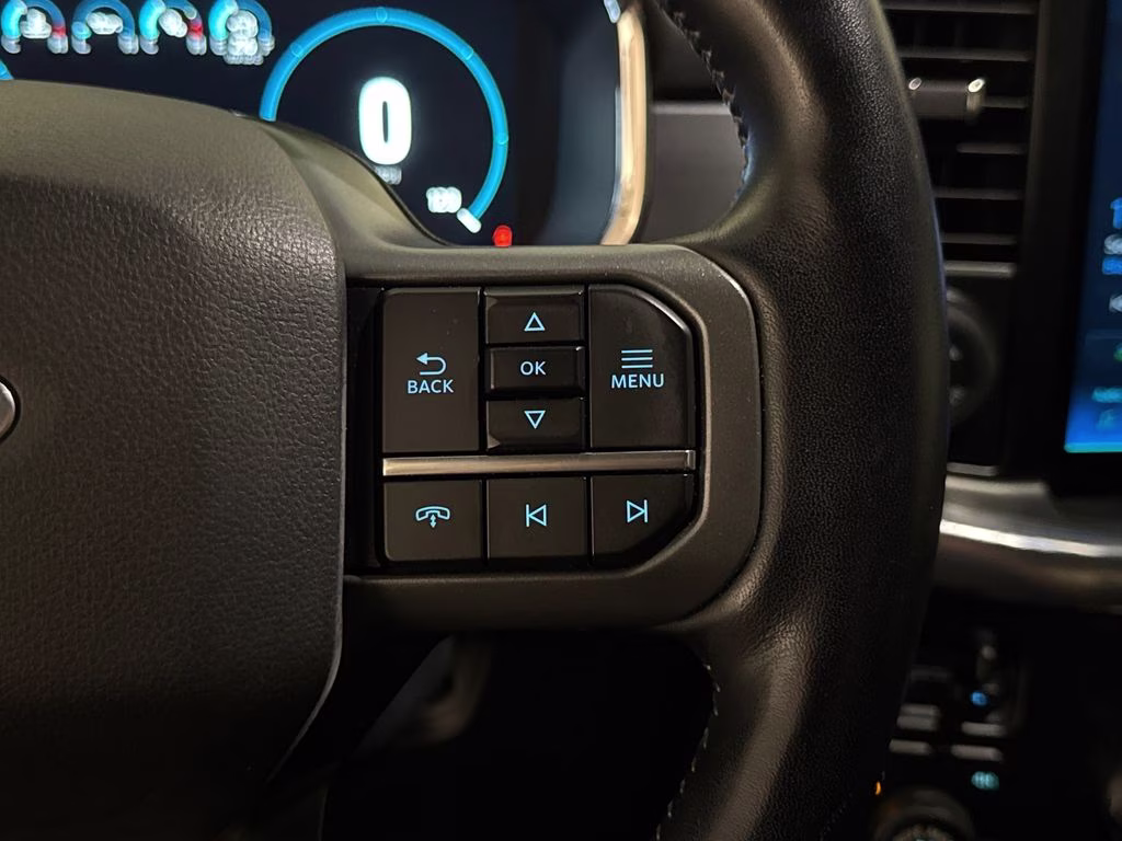 2021 Agate Black Metallic Ford F-150 Lariat 4X4 Truck