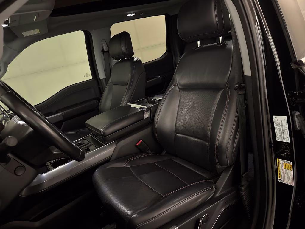 2021 Agate Black Metallic Ford F-150 Lariat 4X4 Truck