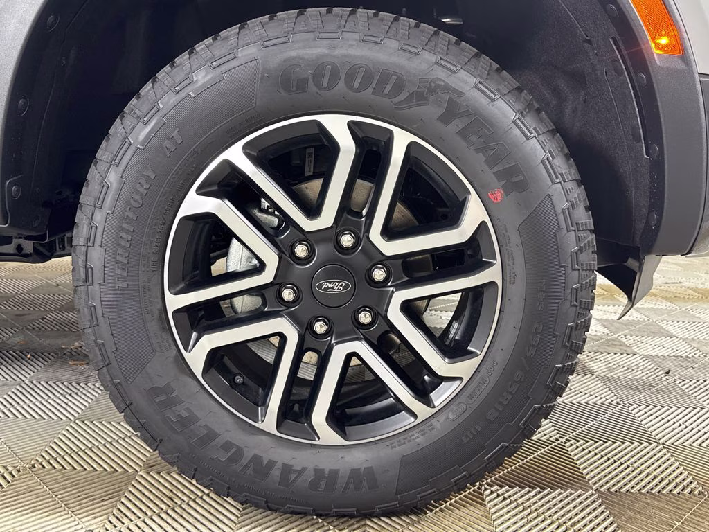 2026 Avalanche Ford Ranger Lariat RWD Truck