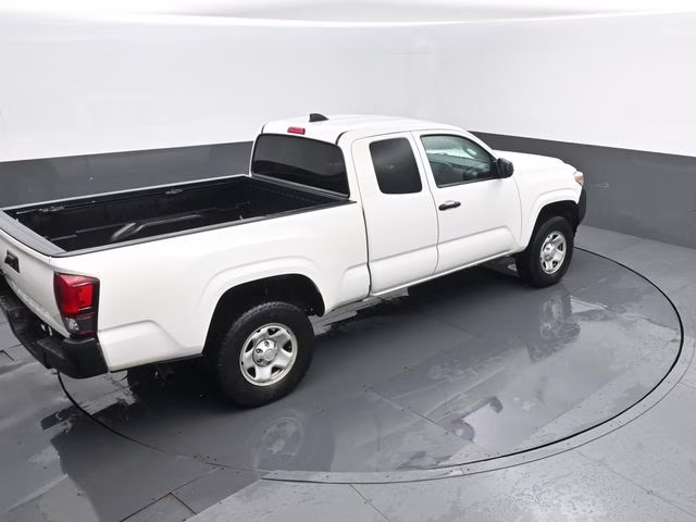 2022 White Toyota Tacoma SR 4X4 Truck