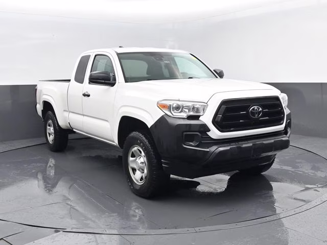 2022 White Toyota Tacoma SR 4X4 Truck