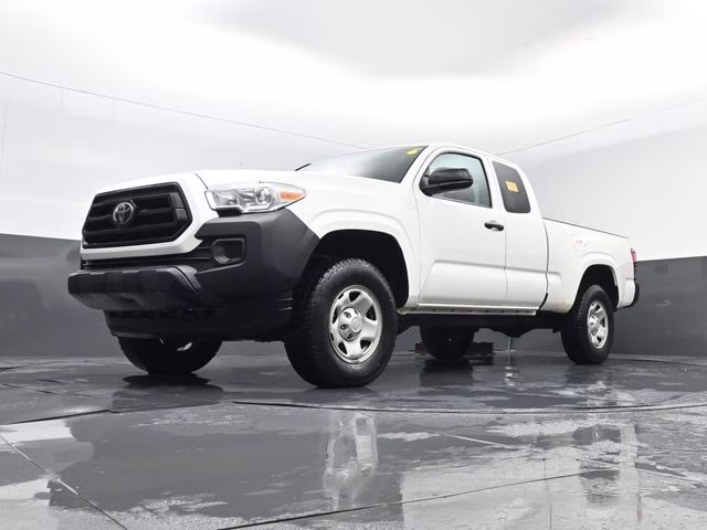 2022 White Toyota Tacoma SR 4X4 Truck