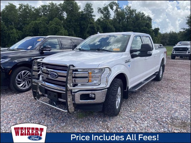2018 White Platinum Clearcoat Metallic Ford F-150 Lariat 4X4 Truck