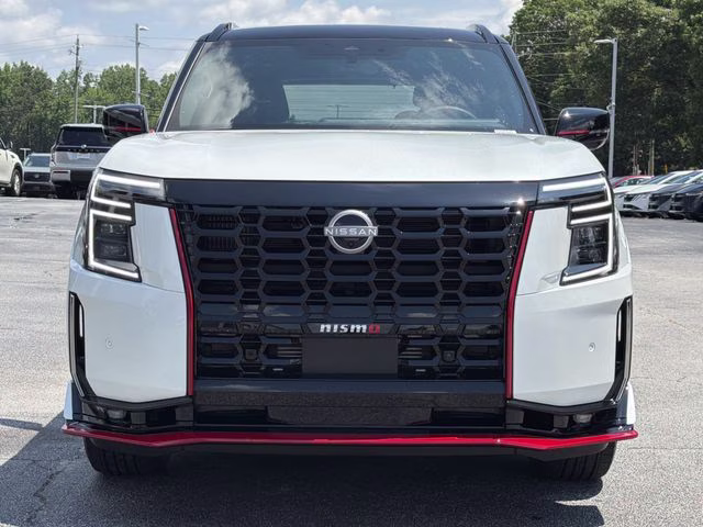 2026 Everest White Pearl/Black Nissan Armada NISMO 4X4 SUV