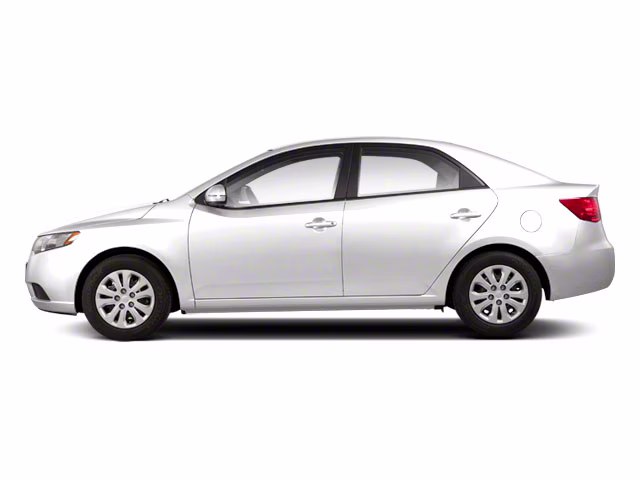 2010 Clear White Kia Forte EX FWD Sedan