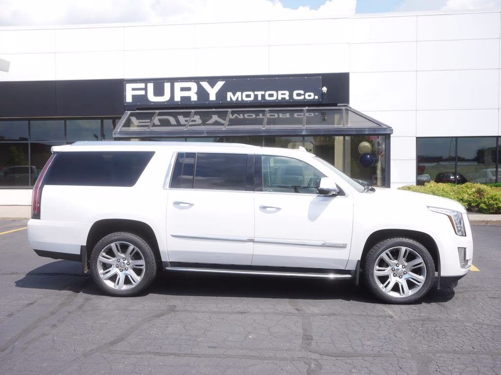 2016 Crystal White Tricoat Cadillac Escalade ESV Luxury 4X4 SUV